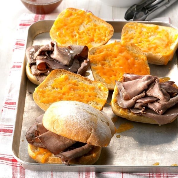Cheddar French dip sandwiches 
