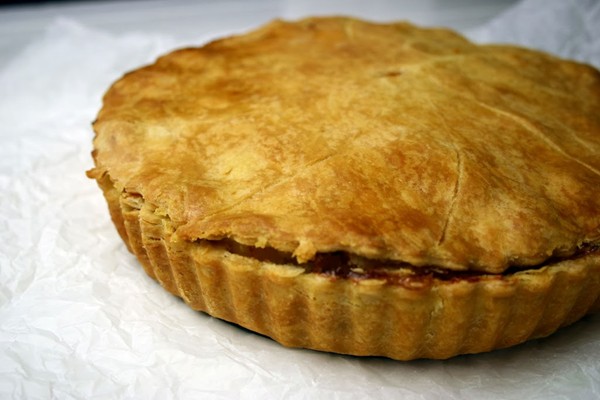 Cheddar, potato and onion pie
