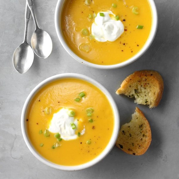 Cheddar squash soup