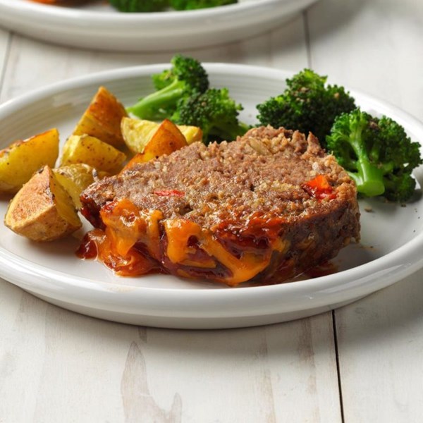 Cheddar-topped barbecue meat loaf