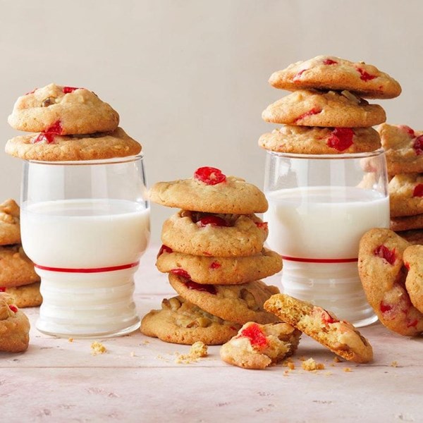 Cheery cherry cookies
