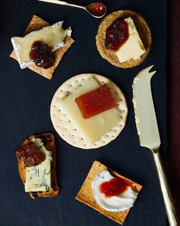 Cheese & chutney flight 10