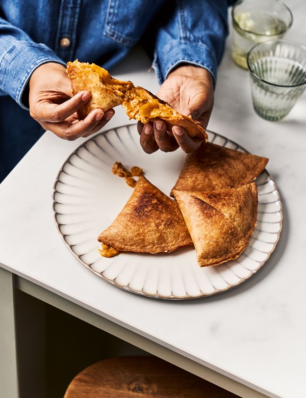 Cheese and lamb samosas