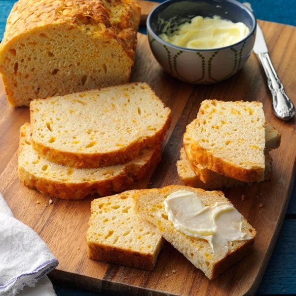 Cheese batter bread