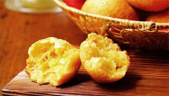 Cheese bread (Pão de queijo)