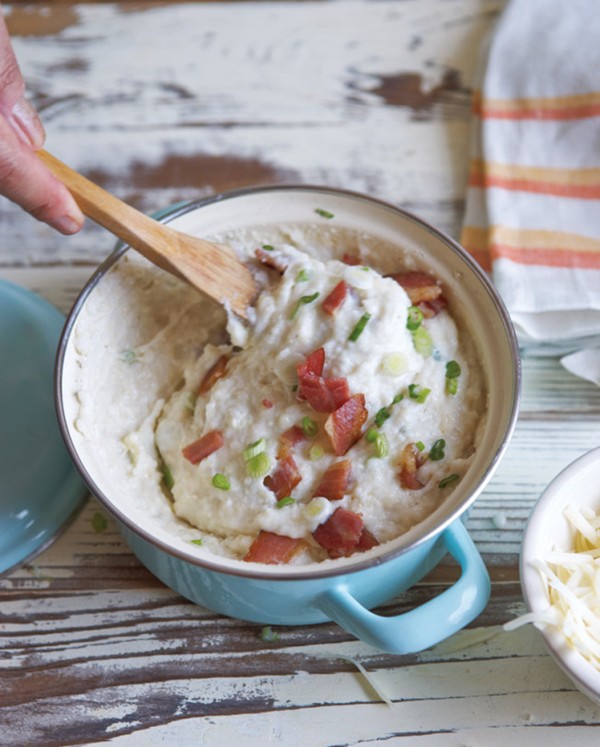 Cheese grits with bacon and green onions