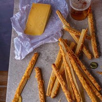Cheese straws