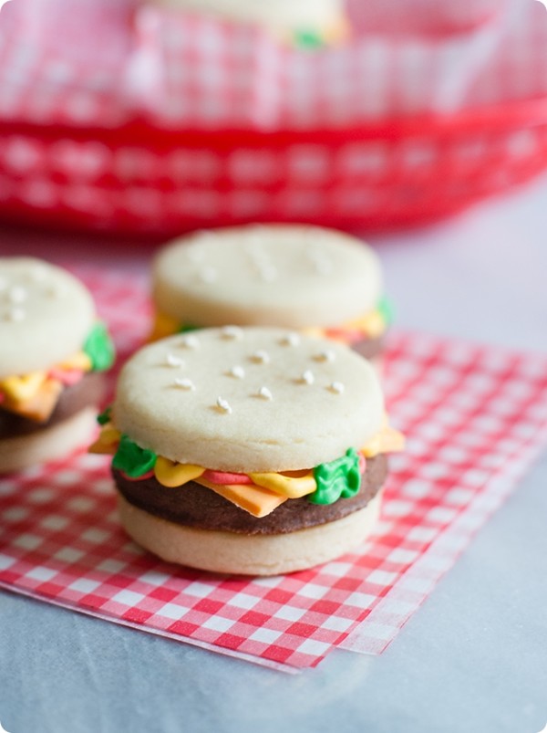 Cheeseburger cookies