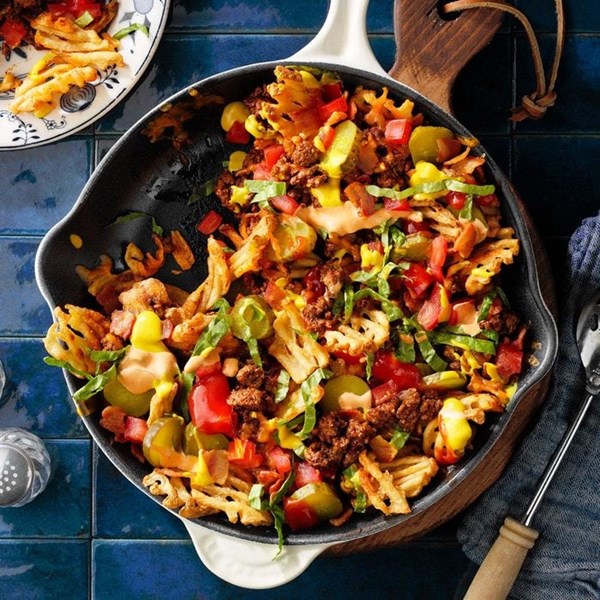 Cheeseburger nachos