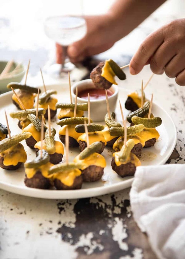 Cheeseburger party meatballs