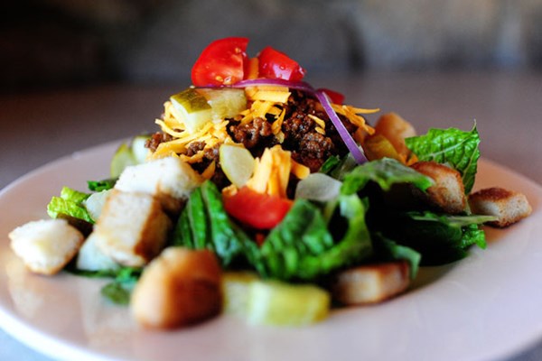 Cheeseburger salad