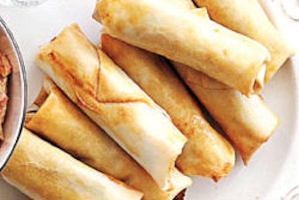Cheeseburger spring rolls