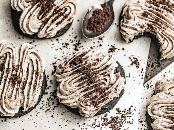 Cheesecake black cocoa cookies