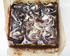 Cheesecake brownies