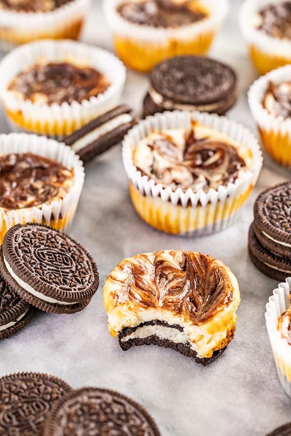 Cheesecake cupcakes