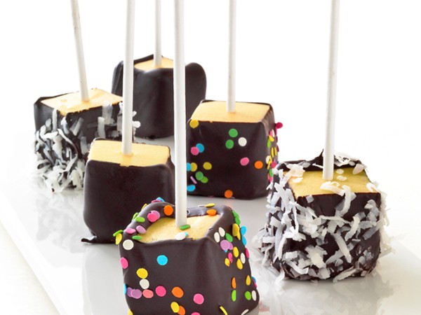 Cheesecake pops