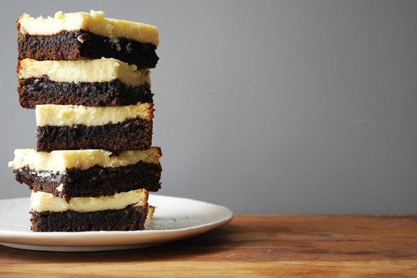 Cheesecake-topped brownies