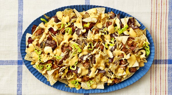 Cheesesteak nachos with chipotle beans