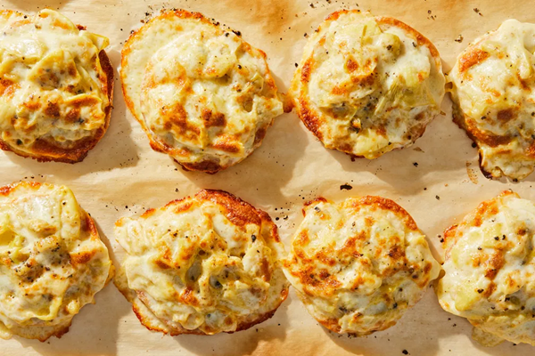 Cheesy artichoke melts with crushed nori