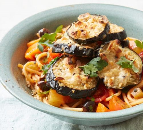 Cheesy aubergine & tomato spaghetti
