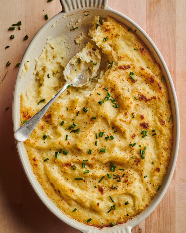 Cheesy baked mashed potatoes
