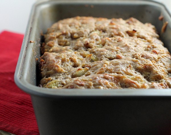 Cheesy beer bread