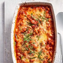 Cheesy cannellini baked beans