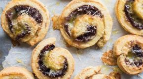 Cheesy caramelised red onion scrolls