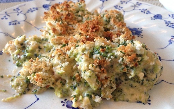 Cheesy cauliflower casserole