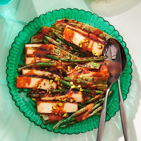 Cheesy charred green beans