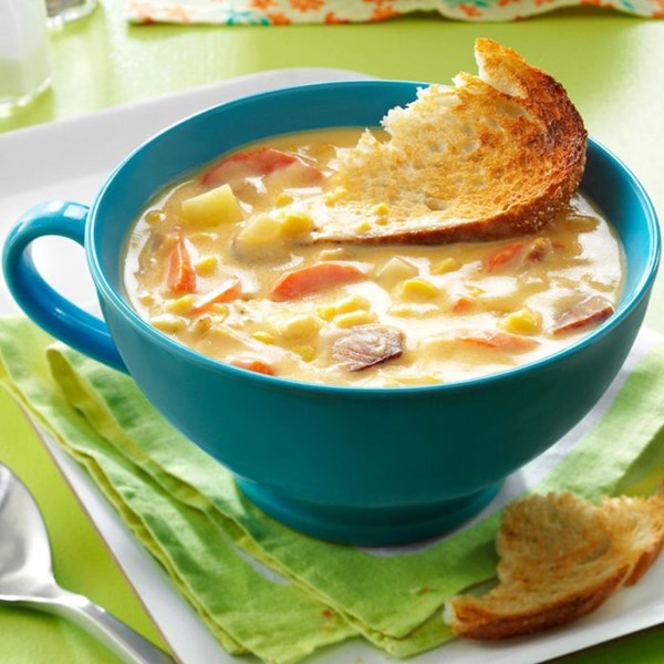 Cheesy corn chowder
