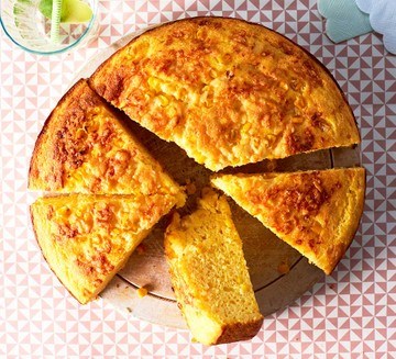 Cheesy cornbread