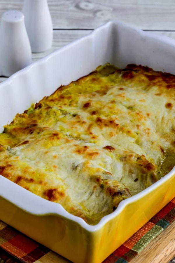 Cheesy curry chicken bake