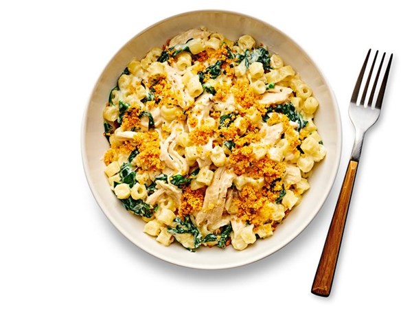 Cheesy ditalini with chicken and spinach 
