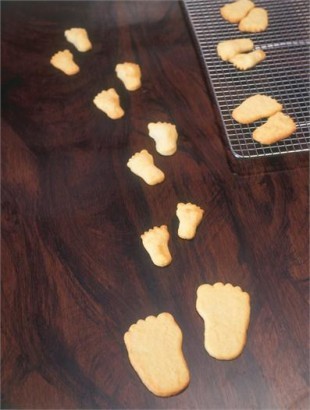 Cheesy feet