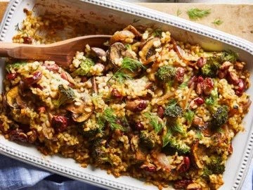 Cheesy kidney bean and rice casserole