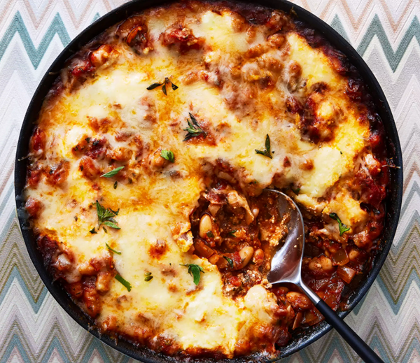 Cheesy marinara beans