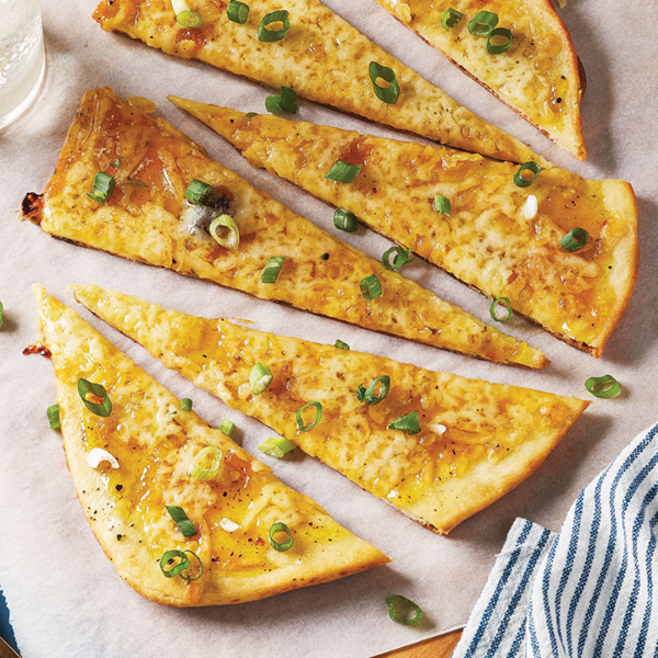 Cheesy naan