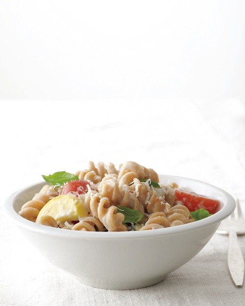 Cheesy pasta primavera
