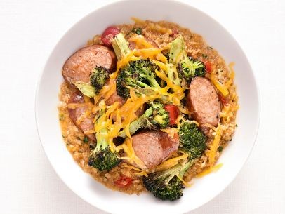 Cheesy quinoa with turkey kielbasa