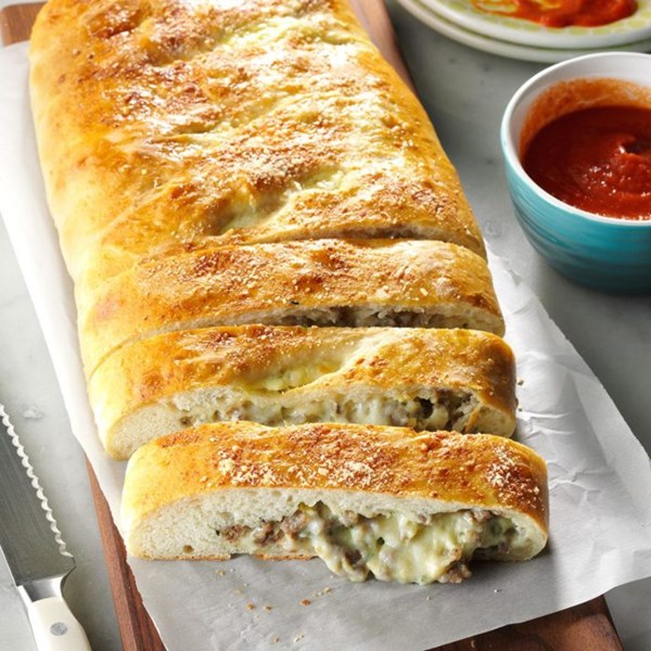 Cheesy sausage stromboli