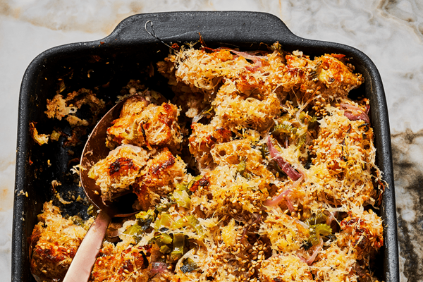 Cheesy scallion stuffing with sesame seeds