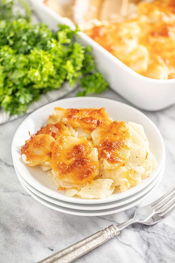 Cheesy scalloped potatoes