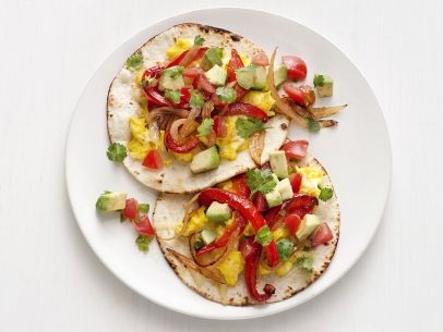 Cheesy scrambled egg fajitas