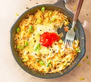 Cheesy skillet hash brown & eggs