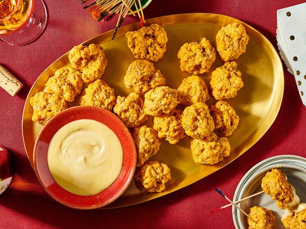 Cheesy Southern sauasge balls
