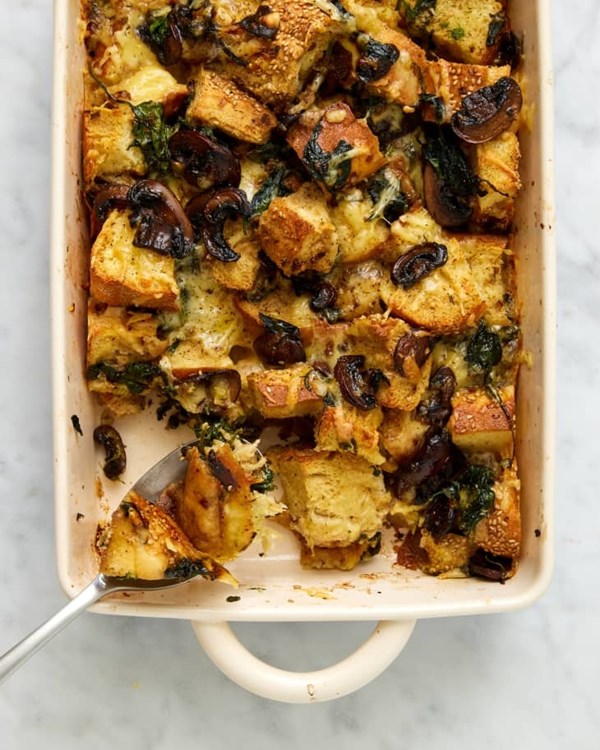 Cheesy spinach and mushroom breakfast stuffing