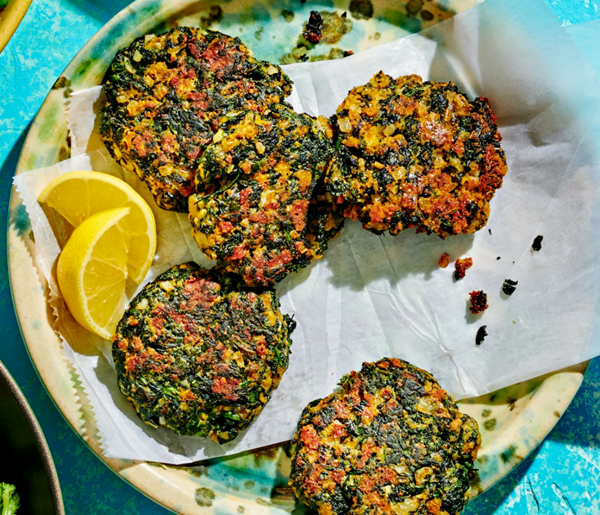 Cheesy spinach fritters