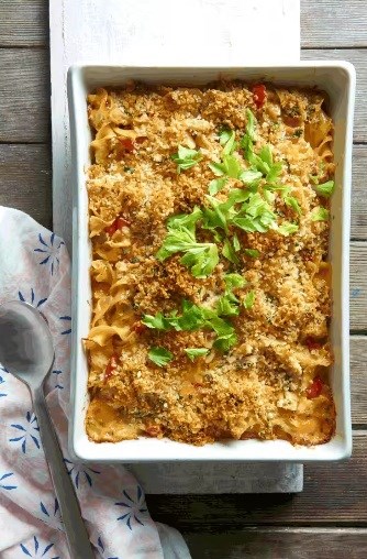 Cheesy tuna noodle casserole