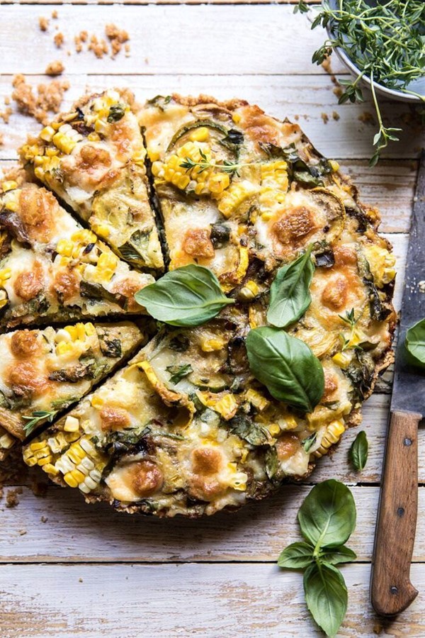 Cheesy zucchini and corn pie